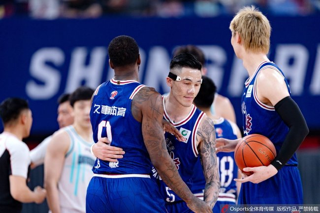 瑞芯微股价飙升背后：黄兴亮连续七季坚定持有，机器鸭投资秘诀